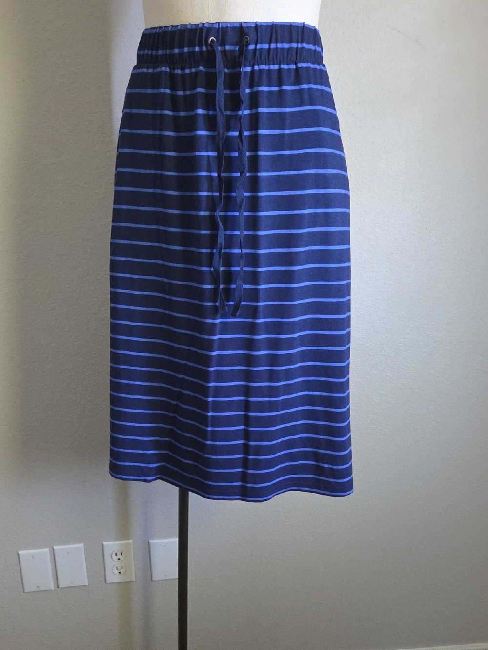 St. John's Bay Navy and Light Blue Striped Drawstring Skirt- Size XL